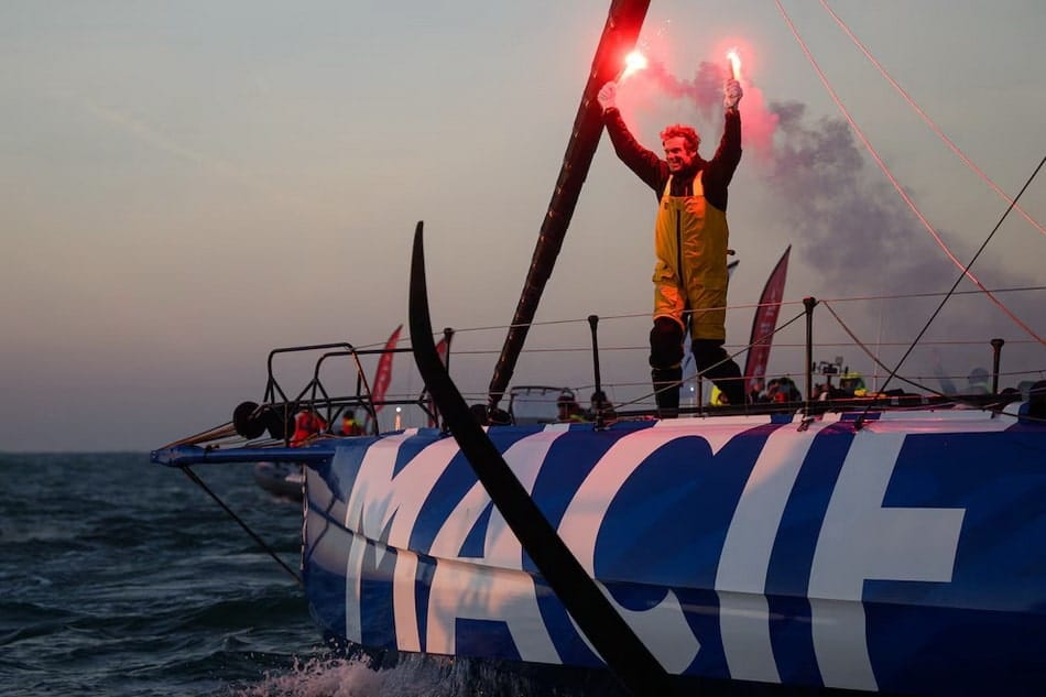 Vuelta al mundo en velero