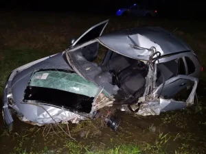 Un joven de 18 a帽os muri贸 en un choque sobre la Ruta 11