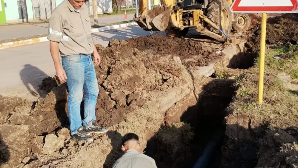 Sameep mejora la red de agua potable para 400 familias de Villa Berthet