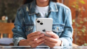 Bajan precios celulares importados en Argentina