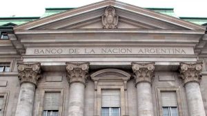 La Justicia frena la transformación del Banco Nación en sociedad anónima