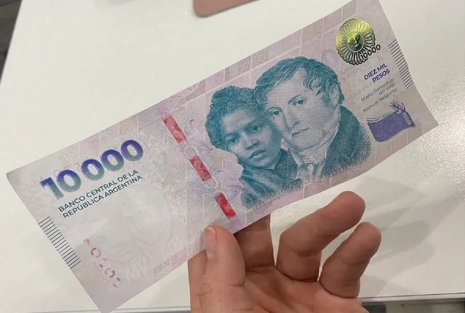 Billetes falsos de $10.000 en Sáenz Peña