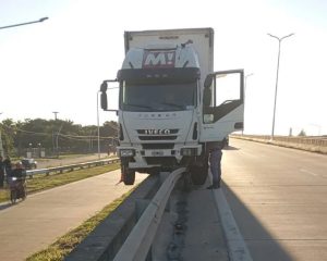 Dramático incidente en Ruta 16: camionero sufrió un ACV