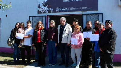 La Provincia entregó certificados RUB a familias de La Rubita