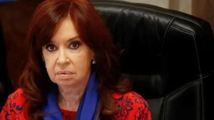 Cristina Kirchner apeló ante la Corte por los bienes de sus hijos