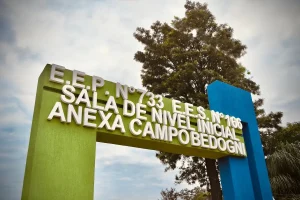 Zdero inauguró una nueva escuela en Campo Bedogni