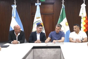 Autoridades firman el comodato para el proyecto de la Fundación Chaco Tennis