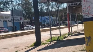 La Policía dispersó incidentes entre hinchas de Sarmiento y For Ever