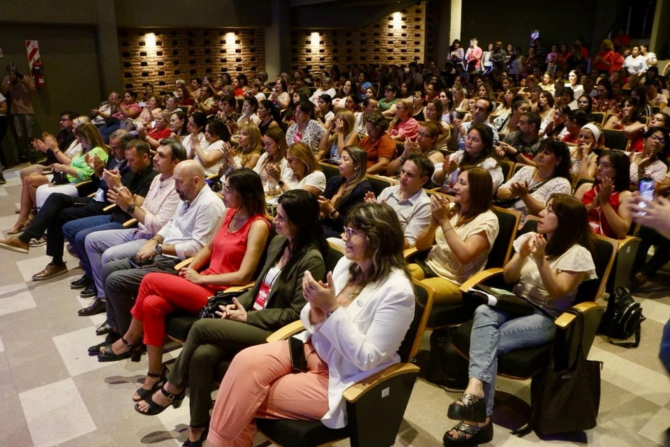 Jornada Emprende Rosa