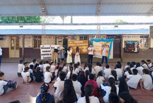 Estudiantes participan de una jornada escolar de fluidez y comprensión lectora en Chaco