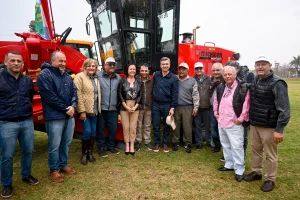 Equipamiento vial para el mantenimiento de caminos rurales en Tres Isletas