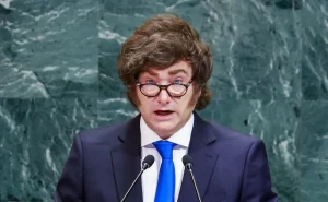 Milei impulsa un mecanismo para apagar el Estado si se agota el presupuesto