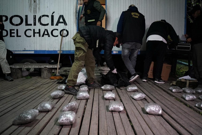 Operativo antidrogas en Ruta 11: secuestran marihuana y detienen a cuatro personas