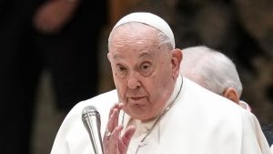 El papa Francisco sigue evolucionando favorablemente tras 23 días de internación