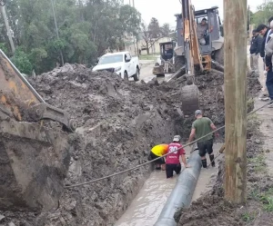 El agua potable se restablece en Fontana luego de trabajos de Sameep