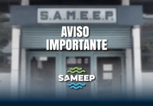 Aviso importante de Sameep sobre el servicio de agua, con la fachada de la empresa de fondo