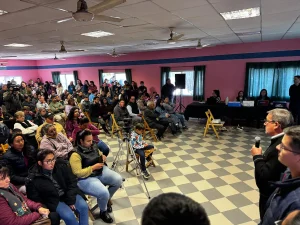 Sorteo público del IPDUV definió beneficiarios de viviendas en Presidencia de la Plaza