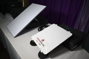 Zdero entregó 400 antenas Starlink para escuelas chaqueñas