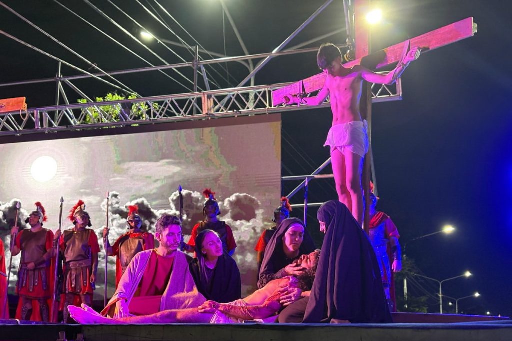 Resistencia vivió con emoción el 8º Vía Crucis Viviente