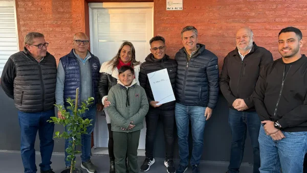 Familias de Coronel Du Graty recibieron las llaves de sus nuevos hogares