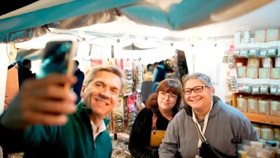 Leandro Zdero acompañó otra noche de la Bienal 2026 en Resistencia
