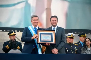 Fontana fue sede del acto central por el Día de la Independencia
